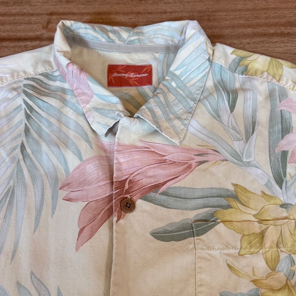 Tommy Bahama Mens XL Silk Floral Palm Leaf Camp Shirt Yellow Pink Tropical
